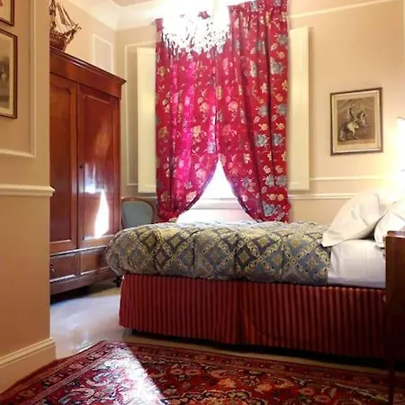 Casa Alessandro 公寓 *